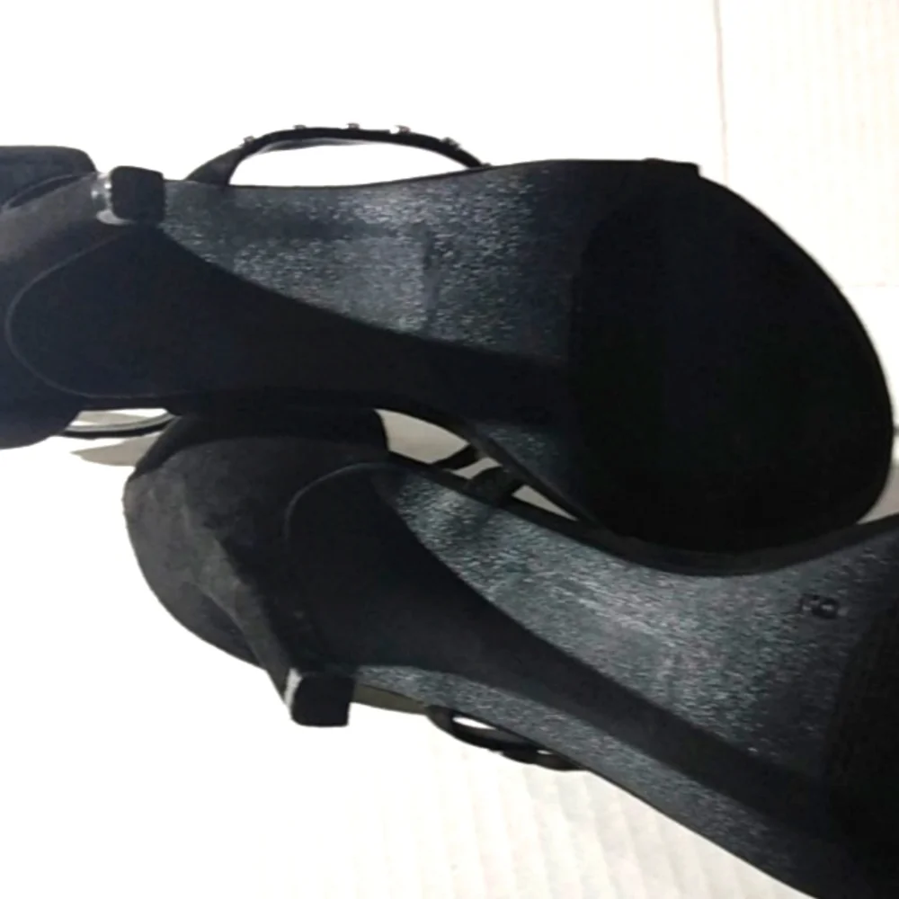MICHAEL SHANNON BLACK SILVER STUDDED STRAPPY STILETTO SANDALS SIZE 9